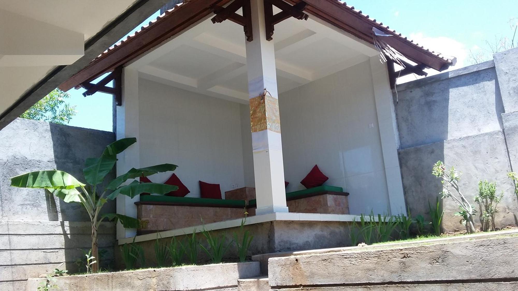 Barong Cafe Bungalow And Restaurant Amed Værelse billede